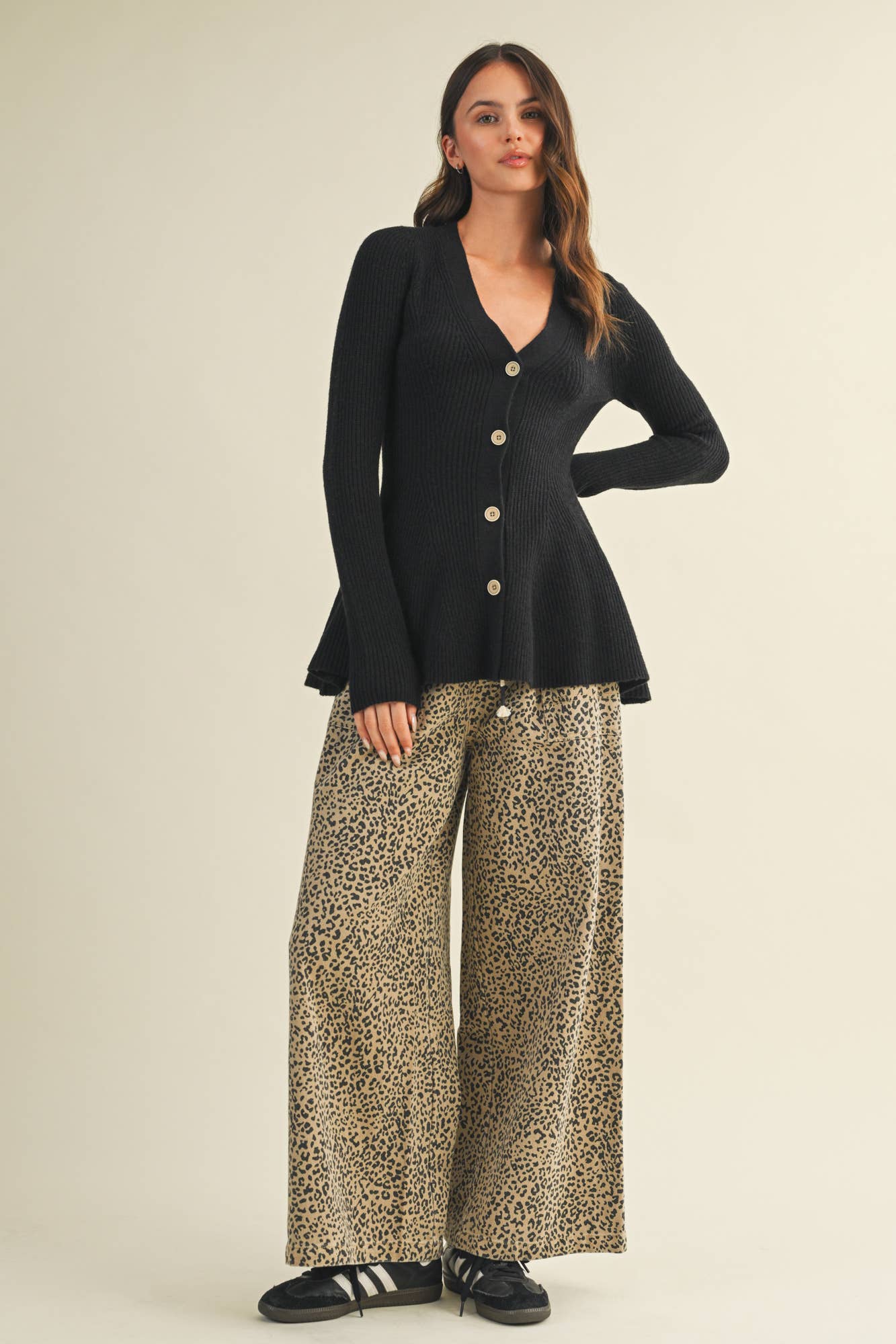 トップス ORR Hourglass V-neck Knitted Cardigan XS m18065782027_1.jpg