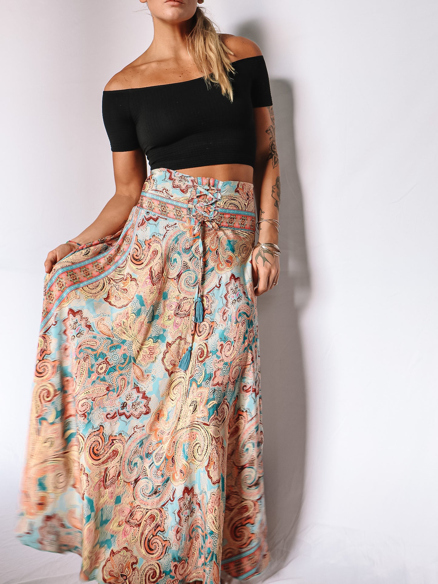 Load image into Gallery viewer, Delphine Skirt
