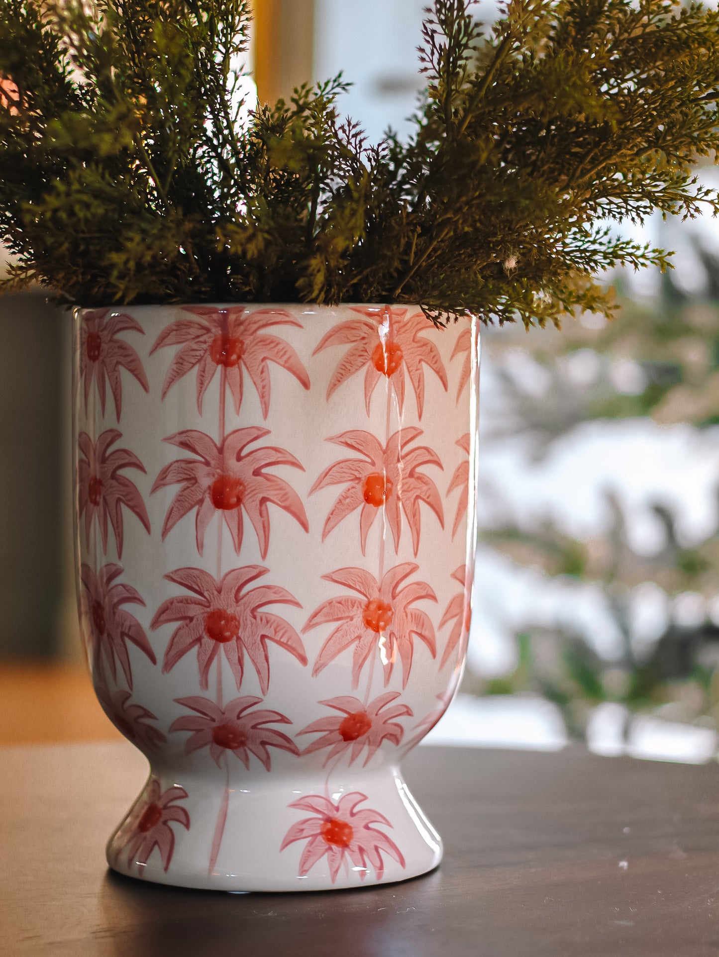 Load image into Gallery viewer, Christmas Floral Vessel

