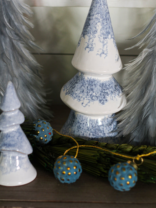 Hobnail Ball Ornament Garland | Navy