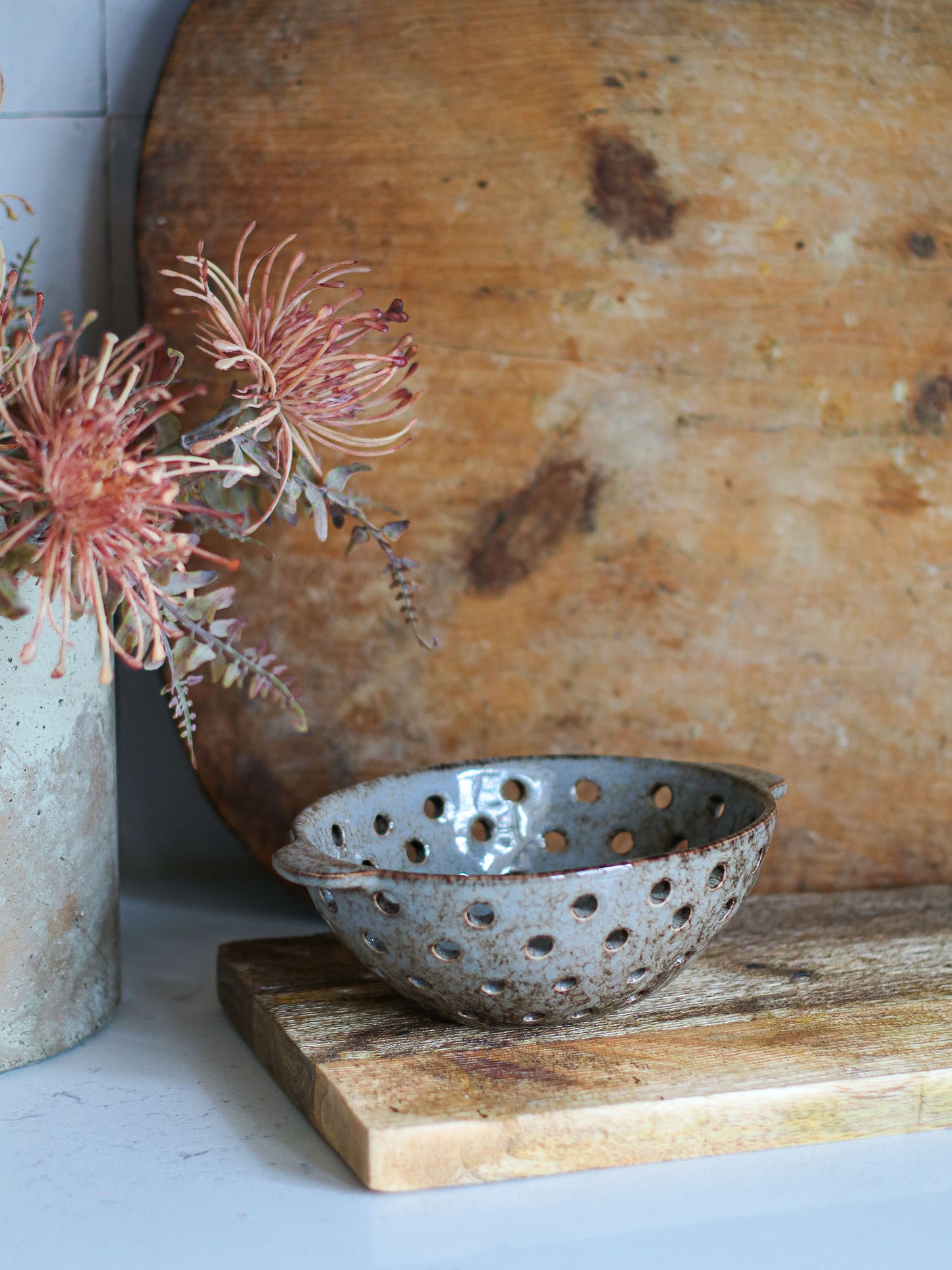 Load image into Gallery viewer, Oak Berry Bowl
