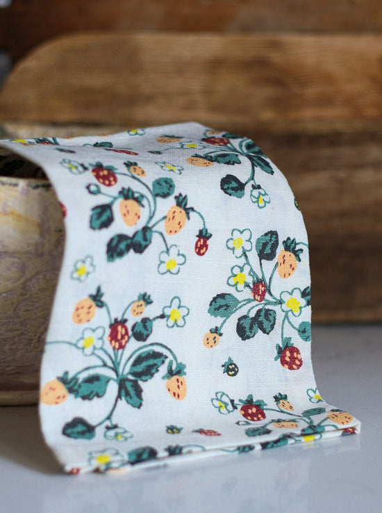 Load image into Gallery viewer, Cottage Print Tea Towel
