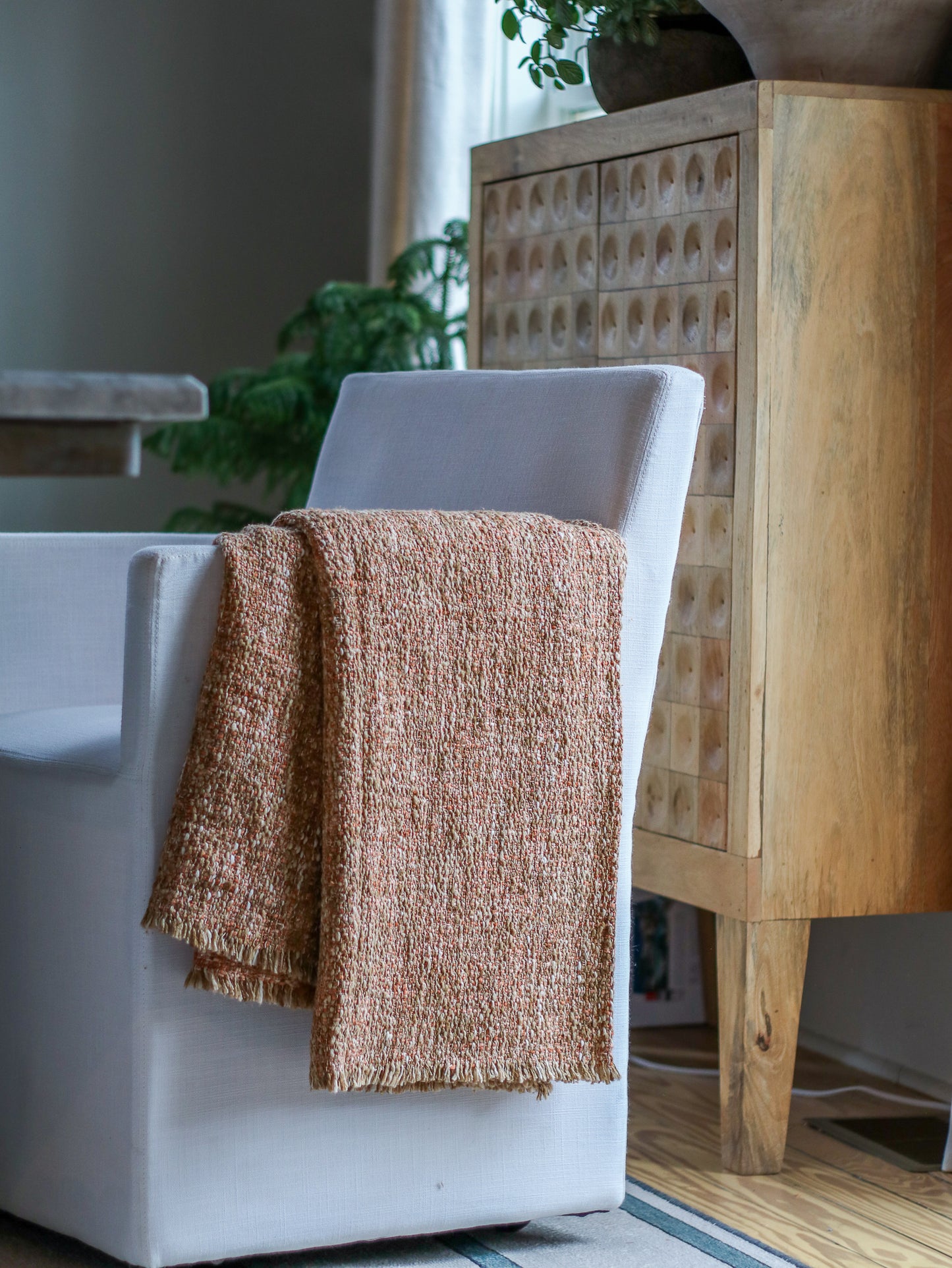 Load image into Gallery viewer, Whiskey Woven Bouclé Throw
