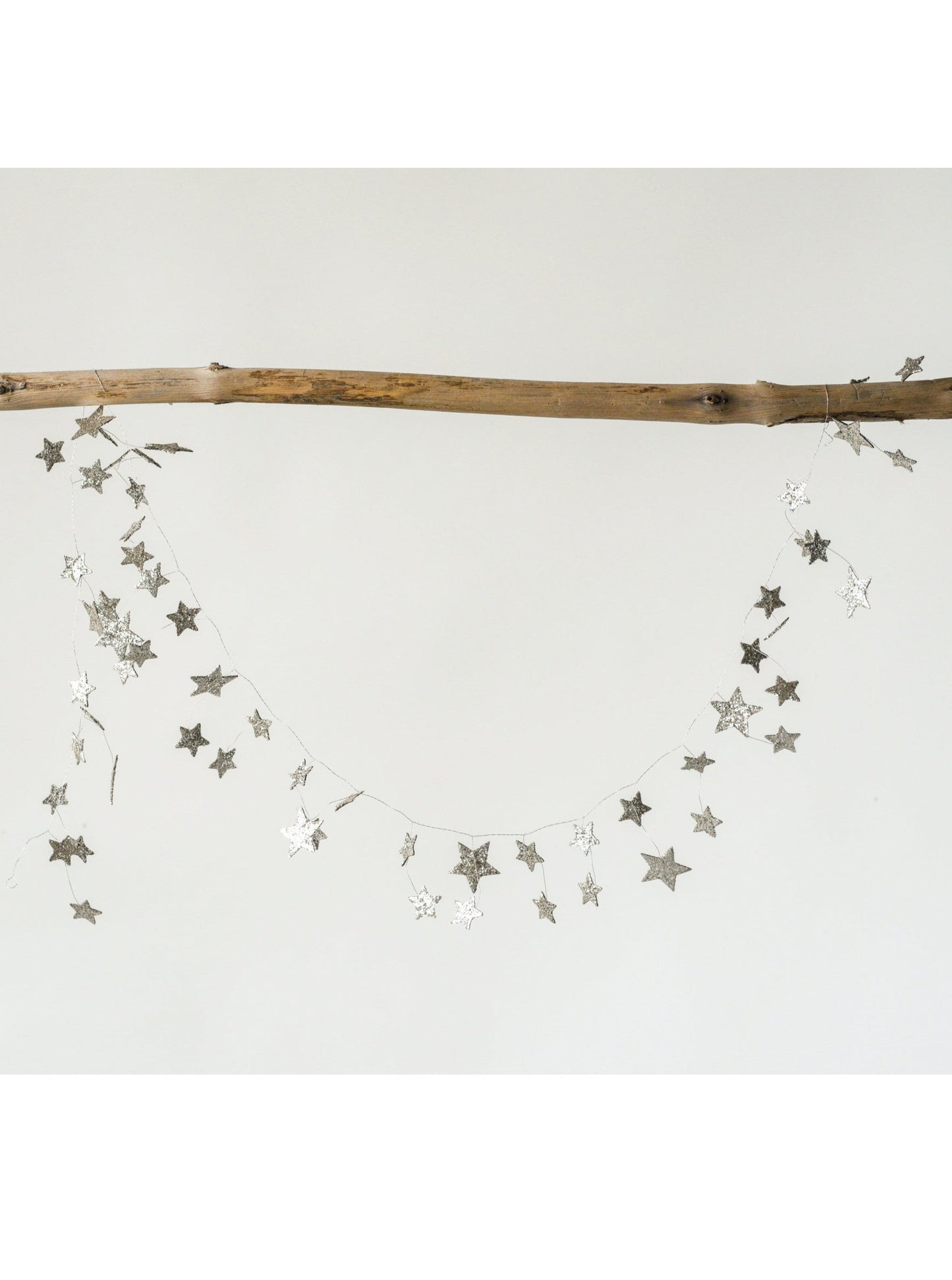 Load image into Gallery viewer, Wishing Glitter Star Garland
