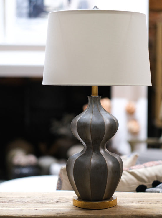Load image into Gallery viewer, Horizon Table Lamp

