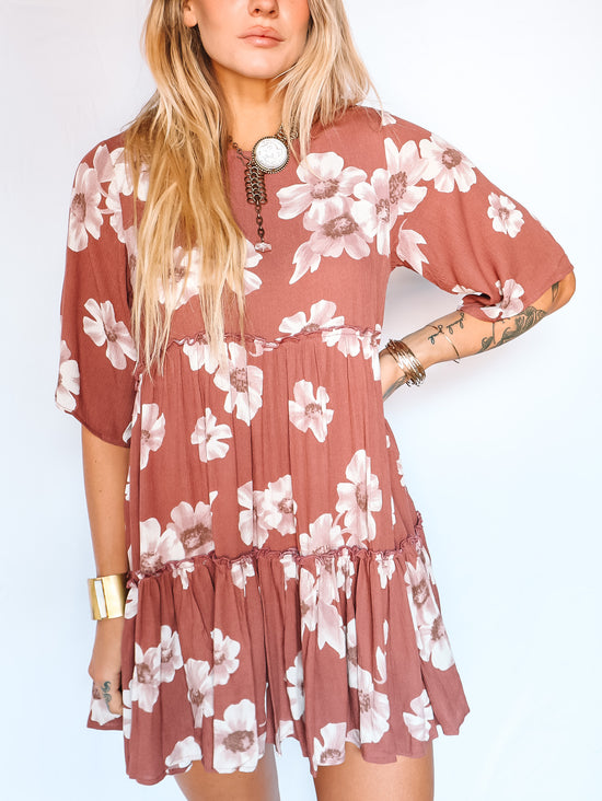 Load image into Gallery viewer, In Love Floral Dress
