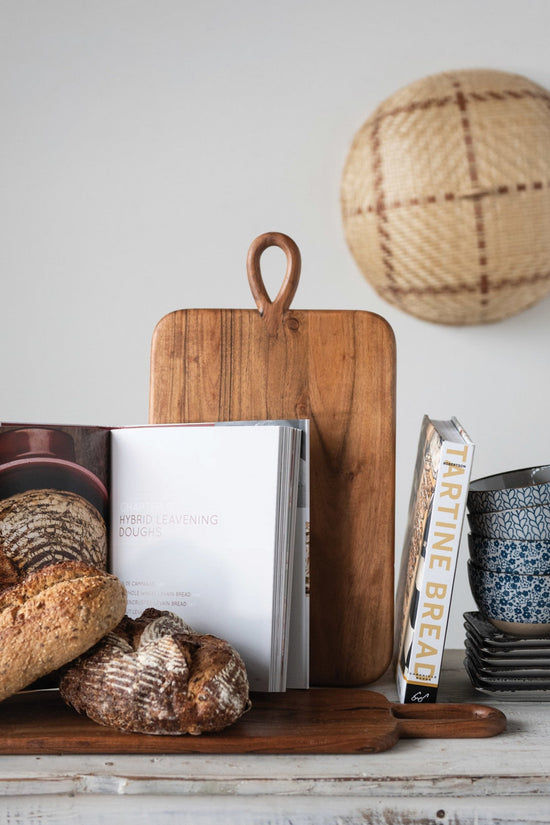 Acacia Wood Cutting Board with Handle