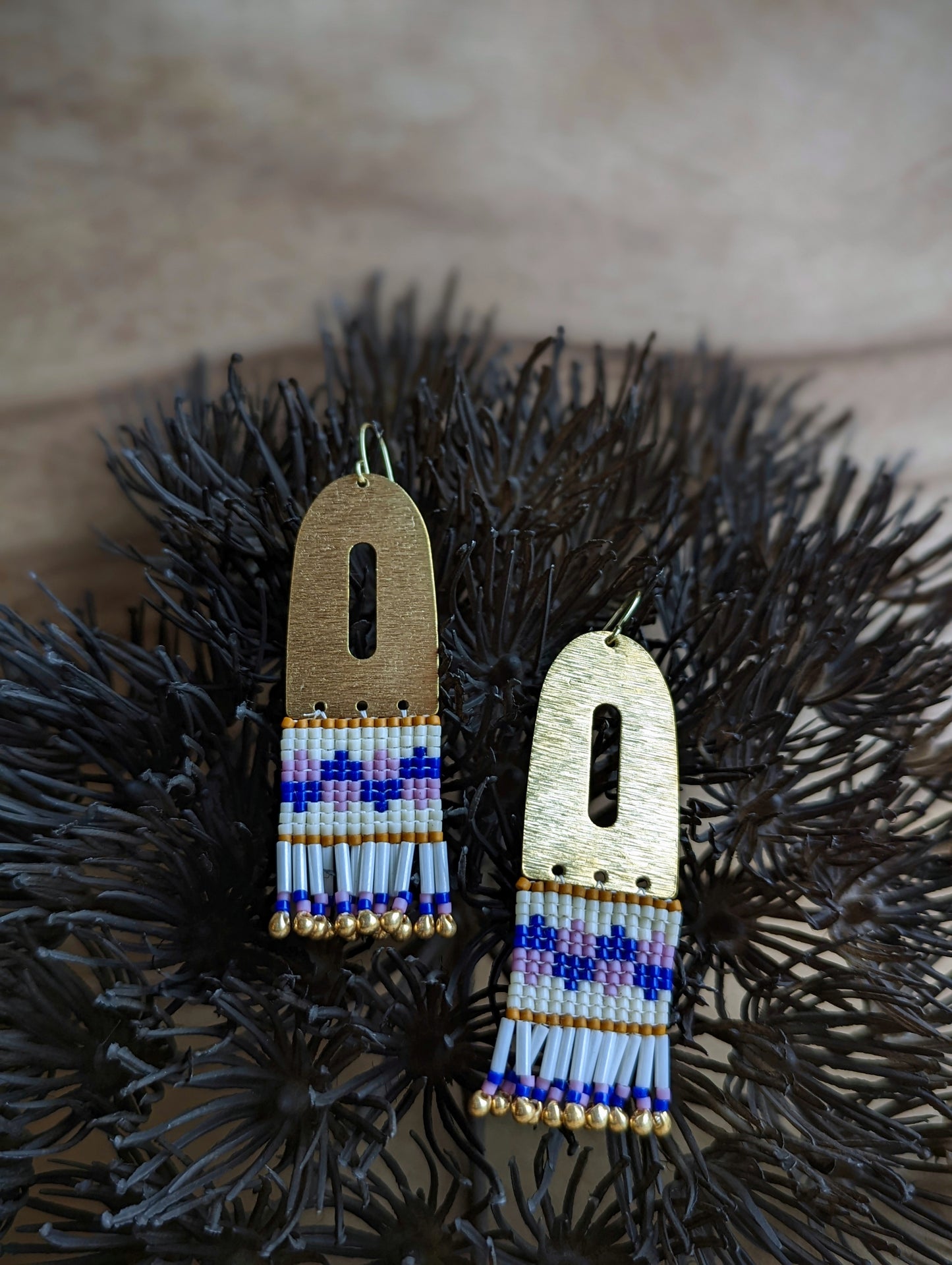 Load image into Gallery viewer, Purple &amp;amp; Blue Beaded Handwoven Color Block Earrings
