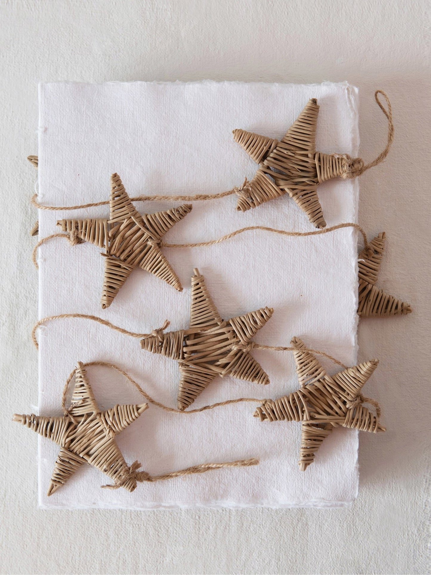 Load image into Gallery viewer, Dried Natural Lata Star Garland
